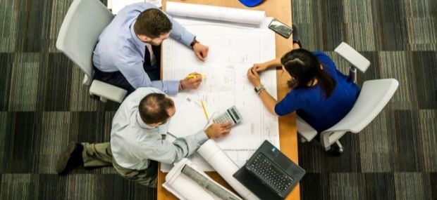 Students want to know how they can become construction project managers in Australia.
